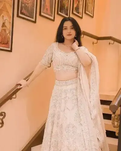 Escort Doodh Bowli